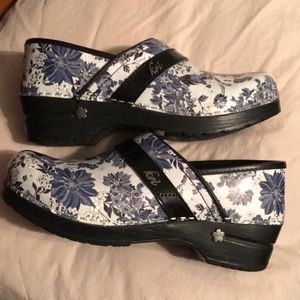 Danita koi shoes, excellent condition